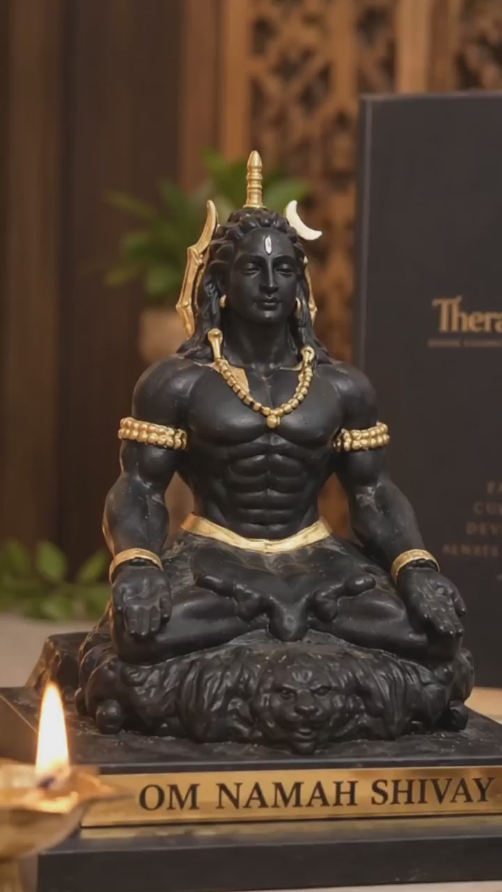 Shiv ji Murti in Meditative posture